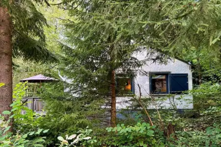 La Biche, Chalet confortable à Durbuy avec cheminée - Photo 8