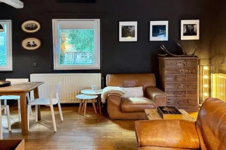 La Biche, Chalet confortable à Durbuy avec cheminée - Photo 11