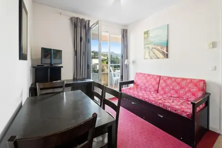 Virginia N°402 - 2P4, Une oasis chic et lumineuse avec piscine à Grasse - Photo 1