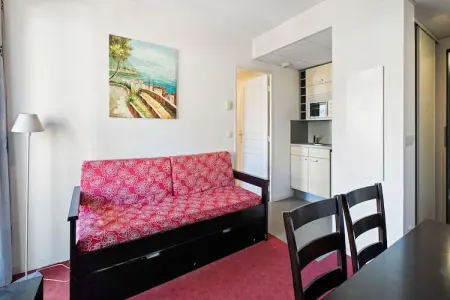 Virginia N°402 - 2P4, Une oasis chic et lumineuse avec piscine à Grasse - Photo 6