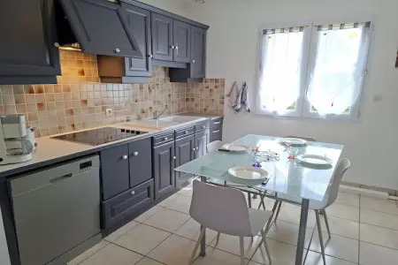 Ferienhaus in Strandnähe Guissény, Maison de vacances en bord de mer à Guissény - Photo 2