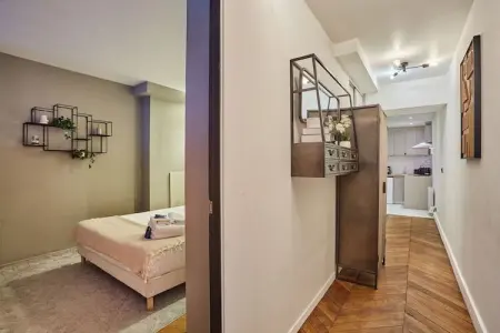 REGLISES 1, Superbe appartement en plein centre de Paris - Photo 13