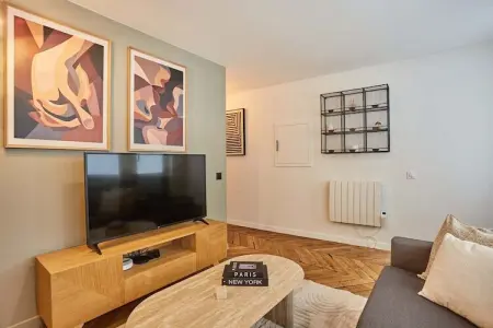 REGLISES 2, Superbe appartement en plein centre de Paris - Photo 1
