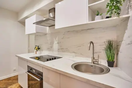 REGLISES 2, Superbe appartement en plein centre de Paris - Photo 4