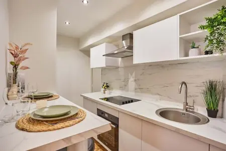 REGLISES 2, Superbe appartement en plein centre de Paris - Photo 6