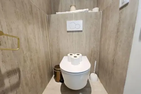 BELLEVILLE NEW 1, Bel appartement rénové avec climatisation - Paris Est - Photo 15