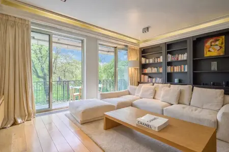 MAURICE BARRES, Superbe appartement 2 chambres avec terrasse à Neuilly-sur-Seine - Photo 4