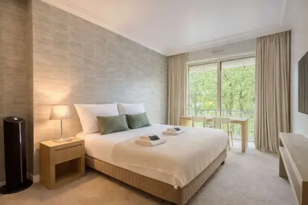 MAURICE BARRES, Superbe appartement 2 chambres avec terrasse à Neuilly-sur-Seine - Photo 9