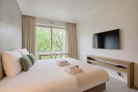MAURICE BARRES, Superbe appartement 2 chambres avec terrasse à Neuilly-sur-Seine - Photo 10