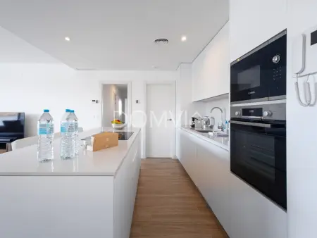 Appartement moderne 2CH avec grande terrasse et parking privé - Photo 8