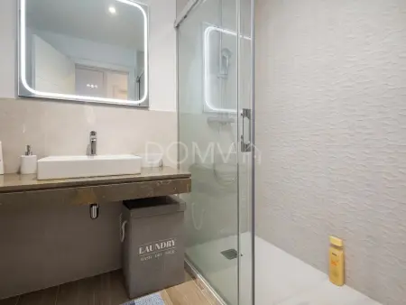 Appartement moderne 2CH avec grande terrasse et parking privé - Photo 10