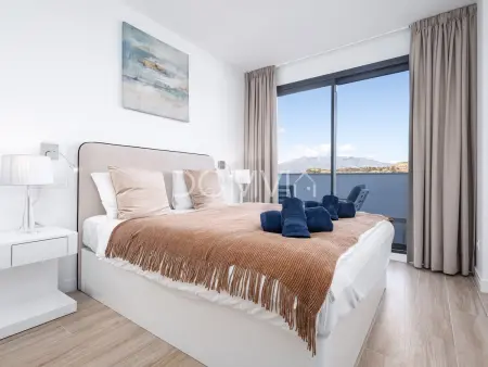 Appartement moderne 2CH avec grande terrasse et parking privé - Photo 18