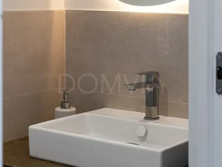 Appartement moderne 2CH avec grande terrasse et parking privé - Photo 19