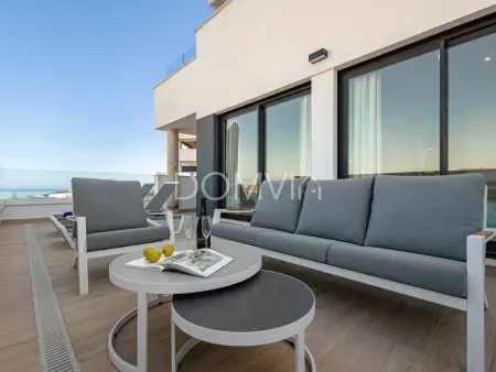 Appartement moderne 2CH avec grande terrasse et parking privé - Photo 22