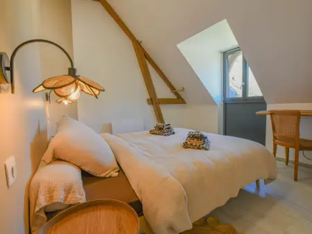 Maison, parking, animaux admis, Gite 12 personnes à Villechétif - Photo 11