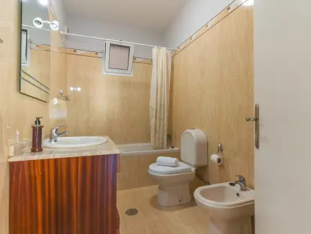Maison conviviale avec parking - 7 pers., Maison 7 personnes à Câmara de Lobos - Photo 14