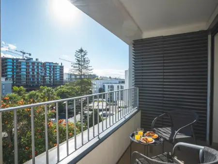 Appartement idéal, clim et piscine - 4 pers., Appartement 4 personnes à Funchal - Photo 1