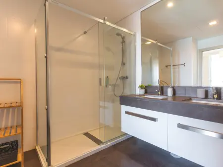 Appartement confortable, climatisation, 6 pers., Appartement 6 personnes à Funchal - Photo 15