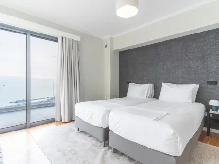 Villa moderne, vue panoramique - 8 pers., Villa 8 personnes à Funchal - Photo 12