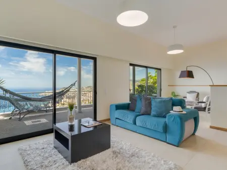 Maison spacieuse avec vue imprenable - 8 pers., Maison 6 personnes à Funchal - Photo 2