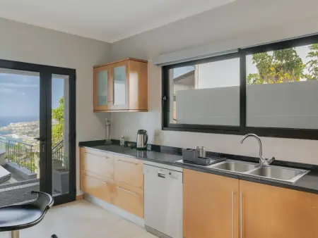 Maison spacieuse avec vue imprenable - 8 pers., Maison 6 personnes à Funchal - Photo 11