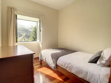 Maison rurale, confort moderne - 5 pers., Maison 5 personnes à São Vicente - Photo 13