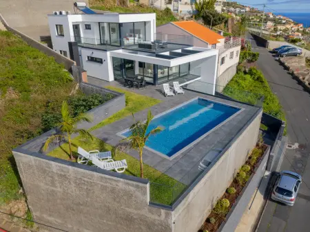 Villa élégante avec piscine et clim - 6 pers., Villa 6 personnes à Ribeira Brava - Photo 1