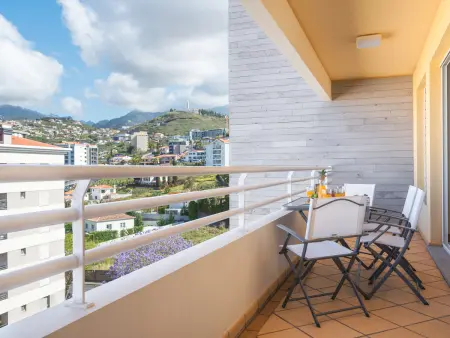 Appartement vue mer avec parking - 4 pers., Appartement 4 personnes à Funchal - Photo 14