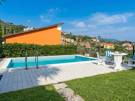 Bella vista su Diano, Maison 5 personnes à Diano Marina - Photo 1