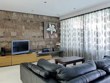 Villa luxueuse à El Duque avec piscine privée chauffée - Photo 8