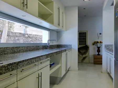 Villa luxueuse à El Duque avec piscine privée chauffée - Photo 12