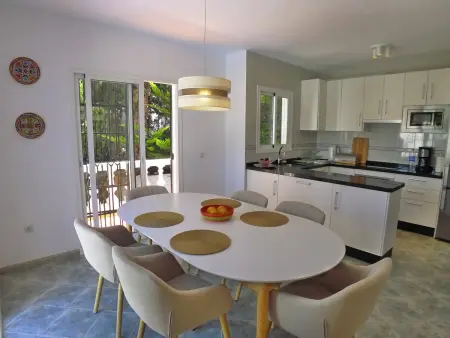 Villa avec piscine et clim, vue montagne - 6 pers. - Photo 9