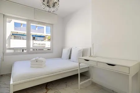 SZ-6-REBOULIN, Duplex moderne climatisé - 3 chambres/6 places - Cannes - Photo 74