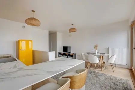 SG-13-MAUROY-M, Appartement cosy – 1BDR/4P – Vue sur le Sacré-Cœur - Photo 7