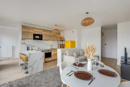SG-13-MAUROY-M, Appartement cosy – 1BDR/4P – Vue sur le Sacré-Cœur - Photo 23