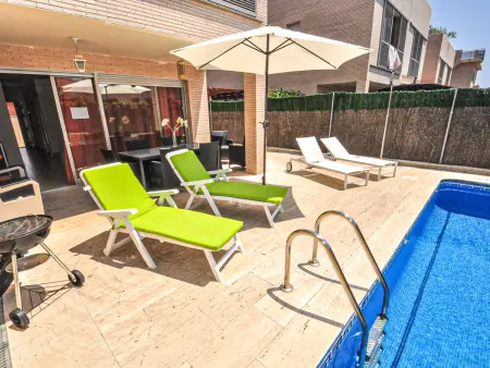Villa familiale à Cambrils avec piscine privée, proche plage - Photo 3