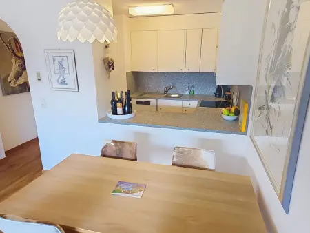 Toissa A6, Appartement 4 personnes à Savognin - Photo 2