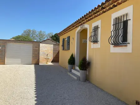 Charmante maison, piscine et clim - 8 pers., Maison 8 personnes à Mallemort - Photo 16