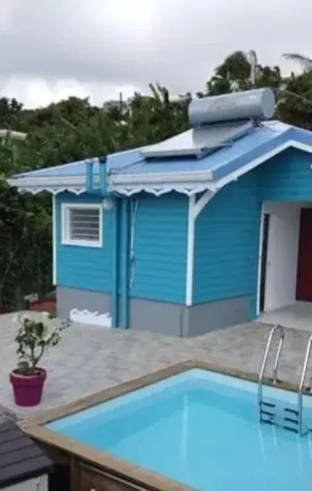 Bungalow avec piscine privée à Sainte-Luce, Bungalow 2 personnes à Sainte Luce - Photo 1