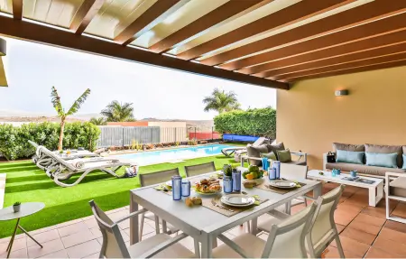 Par 4 Villa 9, Maison 6 personnes à San Bartolome de Tiraj - Photo 1