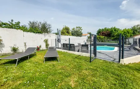Charmante maison avec piscine, Maison 4 personnes à Le Château d'Oléron - Photo 1
