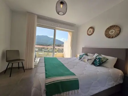 Appartement, clim et parking - 4 pers., Appartement 4 personnes à Lumio - Photo 11