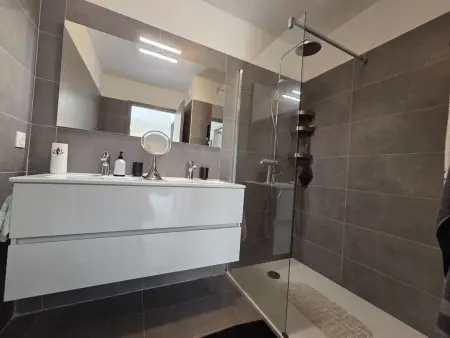 Appartement, clim et parking - 4 pers., Appartement 4 personnes à Lumio - Photo 13