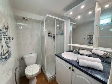 Villa club calme, vue lac - 4 pers., Appartement 4 personnes à Six Fours les Plages - Photo 9
