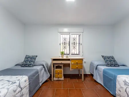Deux maisons, piscine privée - 16 pers., Gite 16 personnes à Alcaucín - Photo 17