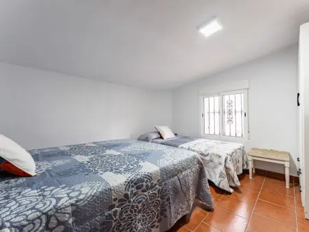 Deux maisons, piscine privée - 16 pers., Gite 16 personnes à Alcaucín - Photo 22