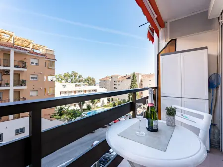 Appartement spacieux avec WiFi - 4 adultes, 2 enfants - Photo 1