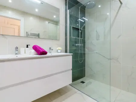 Appartement moderne en bord de mer, Appartement 4 personnes à Mijas - Photo 11