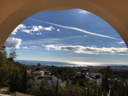 Villa spacieuse avec piscine privée, parking gratuit - Photo 25