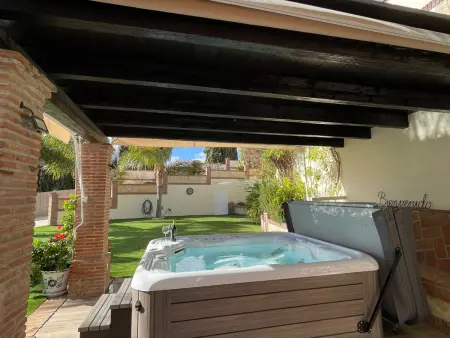 Villa spacieuse avec piscine privée, parking gratuit - Photo 27
